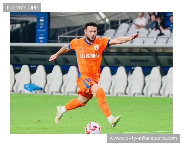 卡扎伊什维利打入第25球登顶射手榜 全力冲刺金靴奖