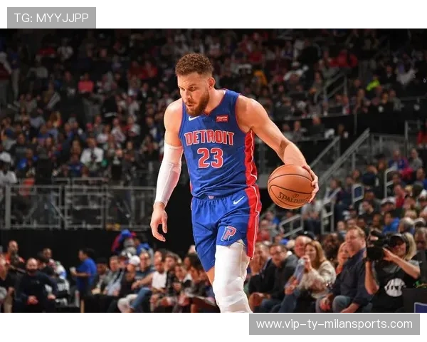 爵士队与活塞队历史对决回顾 球员表现与赛季数据全解析