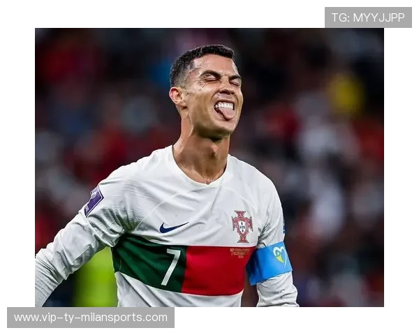 C罗训练营开设特别营课程,名额告急引家长热议 C罗训练营开设特别营课程,名额告急引家长热议