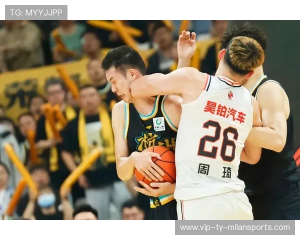 CBA焦泊乔对抗训练强度提升：助力未来篮球巨星的崛起