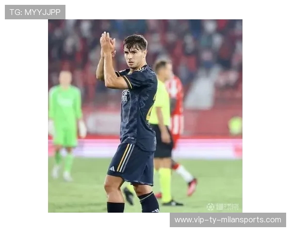 卜拉欣连续摆脱，皇马肋部渗透更顺